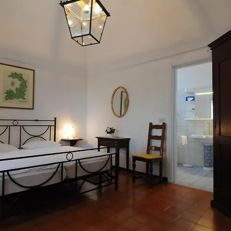 Bed & Breakfast Antico Pozzo *